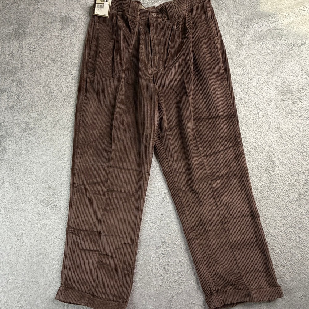 NWT Savane Mens Deep Dye Corduroy Pants 36x32 Brown Pleated Classic Fit Cuffed‎